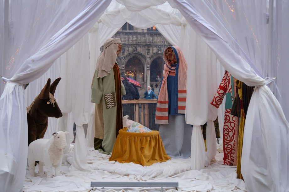 Kerststal op de markt in Brussel - ©Marc Baert