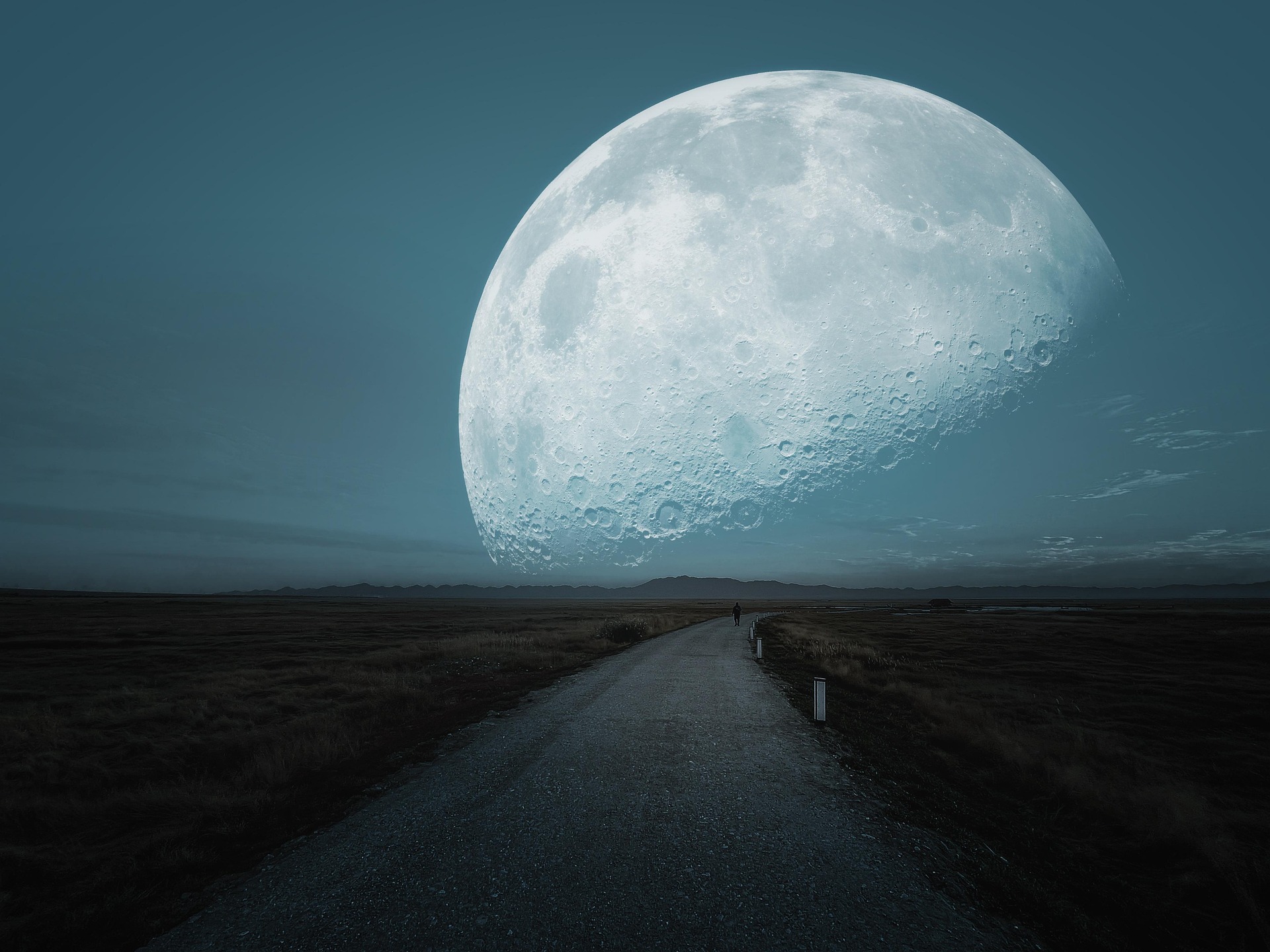 ©Pixaby gdmoonkiller-moon-7461962_1920