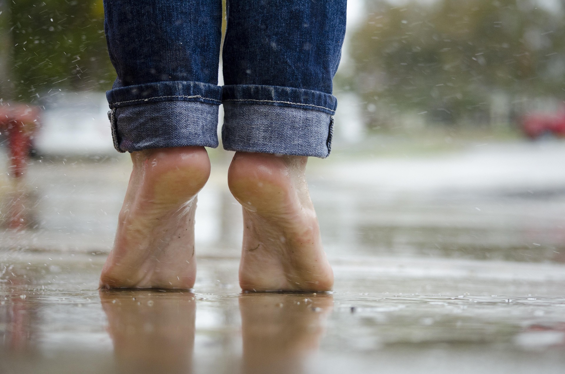 pexels-barefoot-1835661_1920